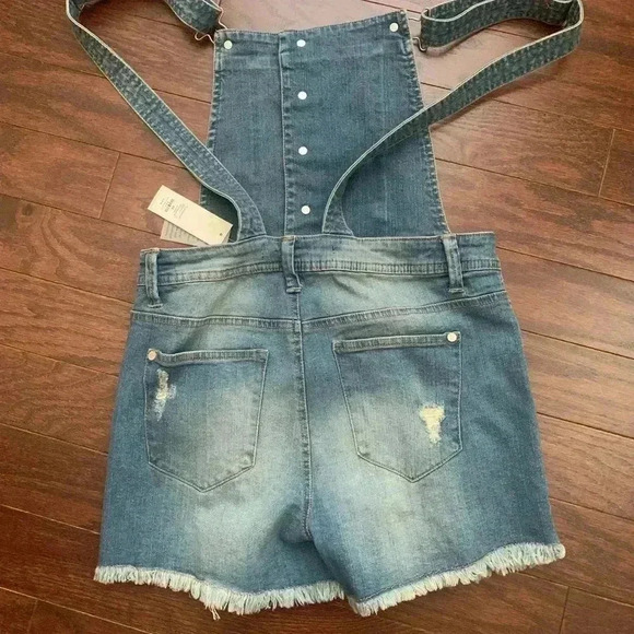 Francesca’s Denim Distressed Overall Shorts - Picture 2 of 4